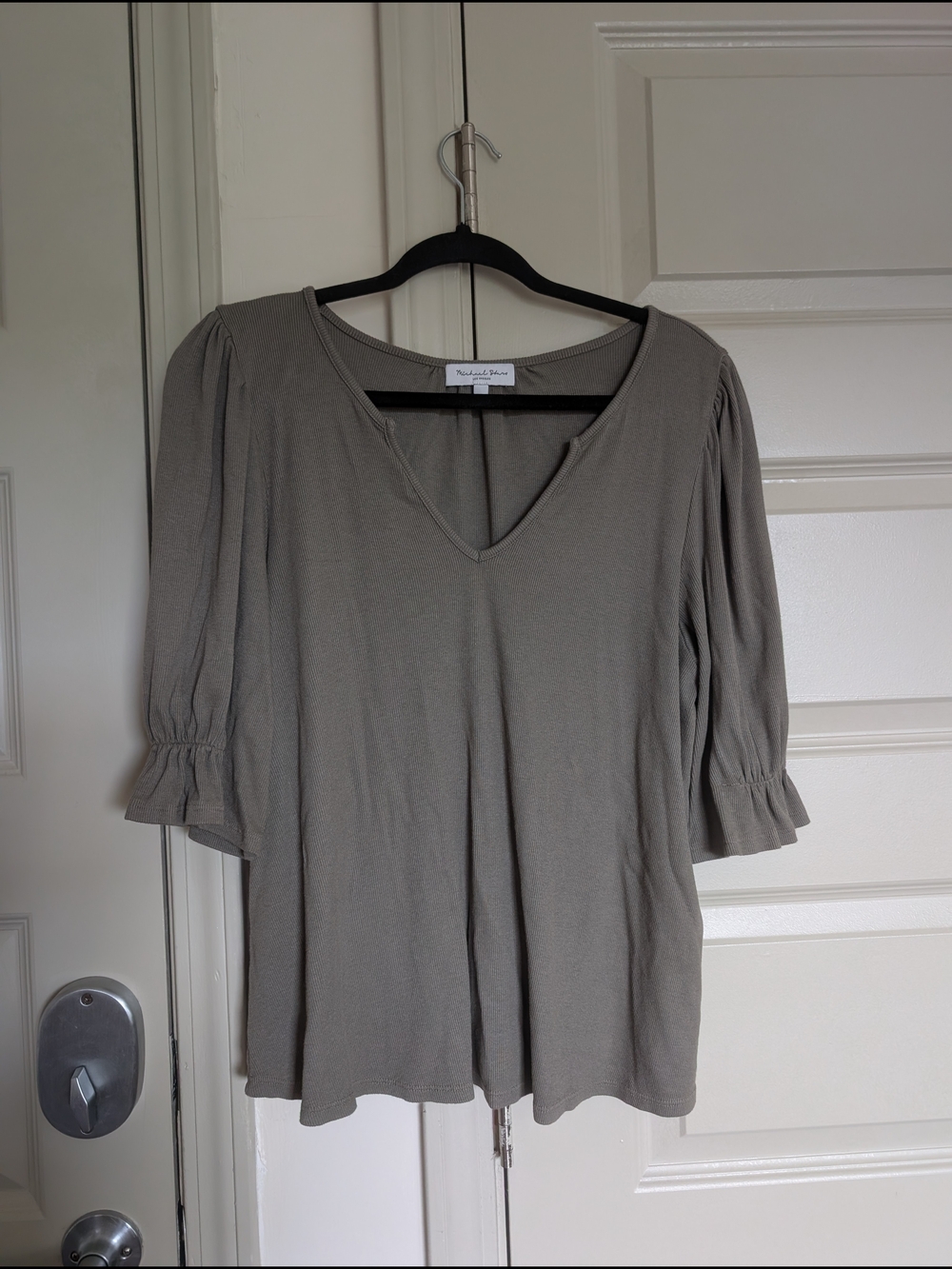 Michael Stars Olive V-Neck Puff Sleeve Tunic